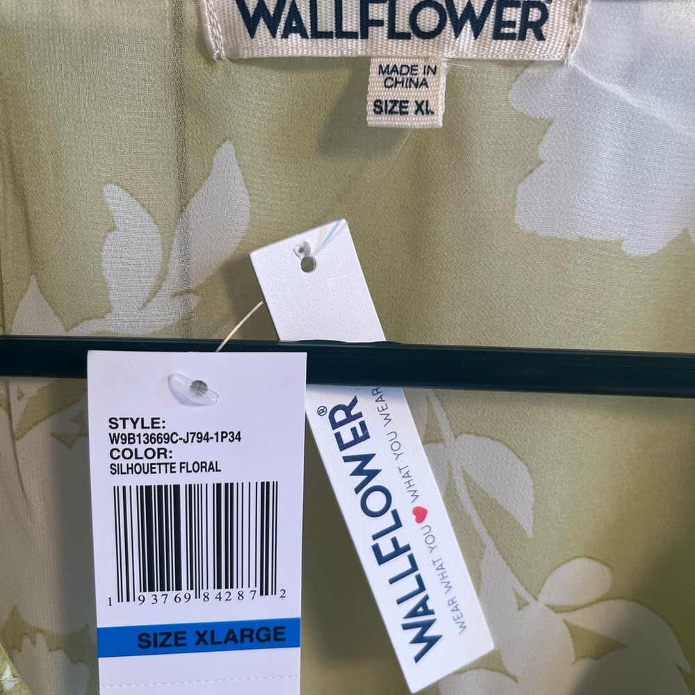 Wallflower- green boho shirt - Picture 3 of 3
